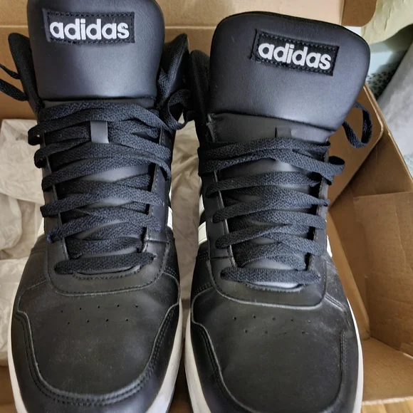 Adidas ..Black Leather. Sz 13 Men's - Picture 3 of 8